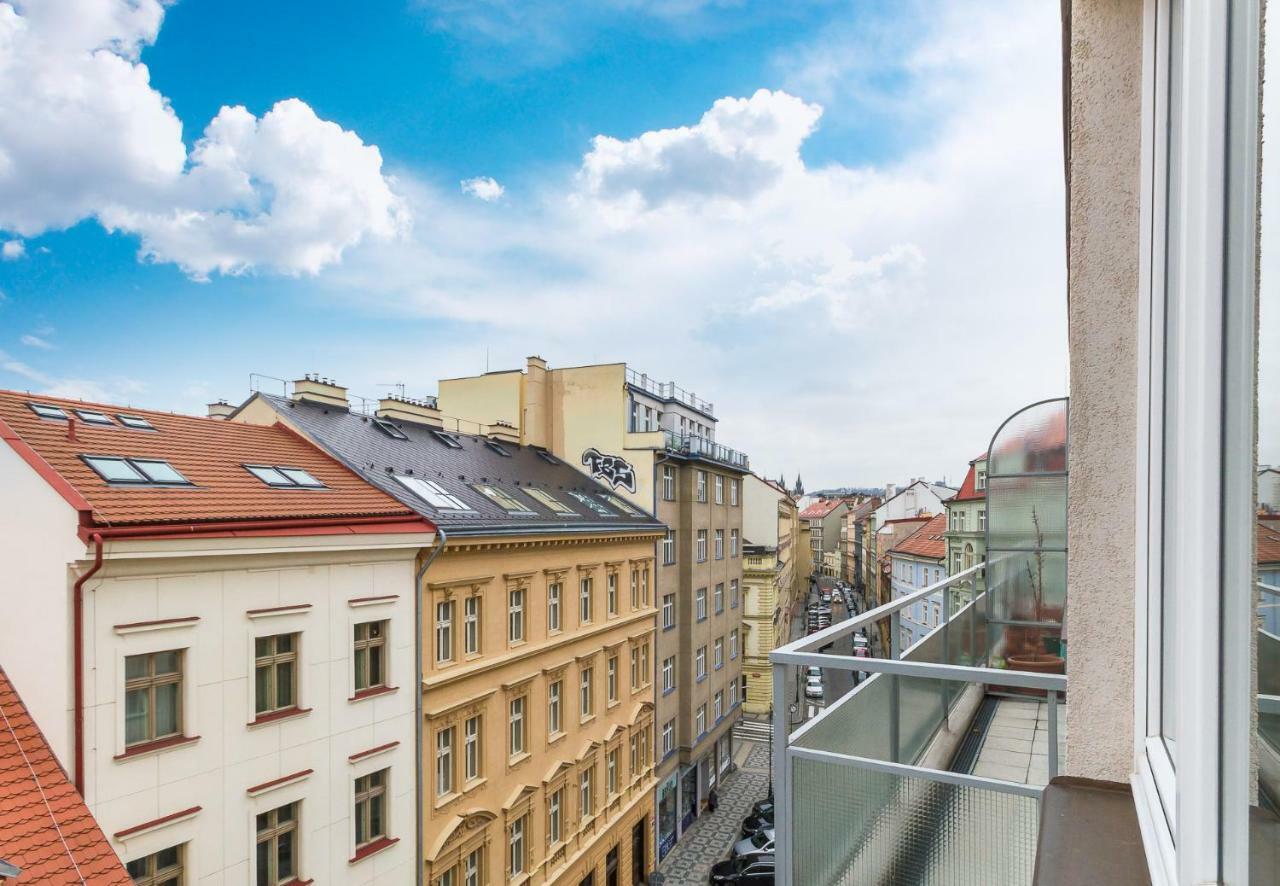 Apartment Petrska Praha Bagian luar foto